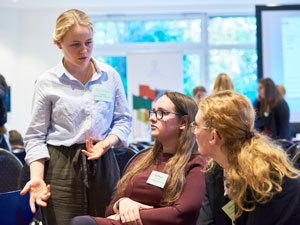 Manchmal muss Überzeugungsarbeit geleistet werden.