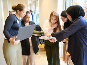 Die informellen Phasen werden für die Verhandlungen zwischen den Delegationen genutzt.